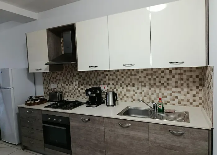 Spacious 2 Bedroom Apartment In Xghajra Close To Valletta *